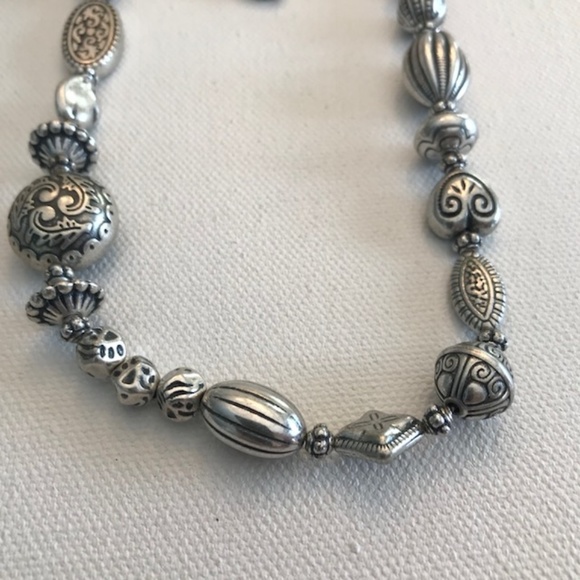 Beaded Necklace Earrings Swirl Designs Handmade - Picture 6 of 7